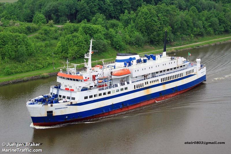 medmar giulia (Passenger/Ro-Ro Cargo Ship) - IMO 7109609, MMSI 247375500, Call Sign IBSS under the flag of Italy