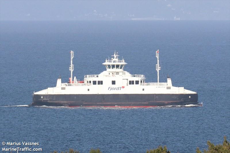 husavik (Passenger/Ro-Ro Cargo Ship) - IMO 9821988, MMSI 257042930, Call Sign LETP under the flag of Norway