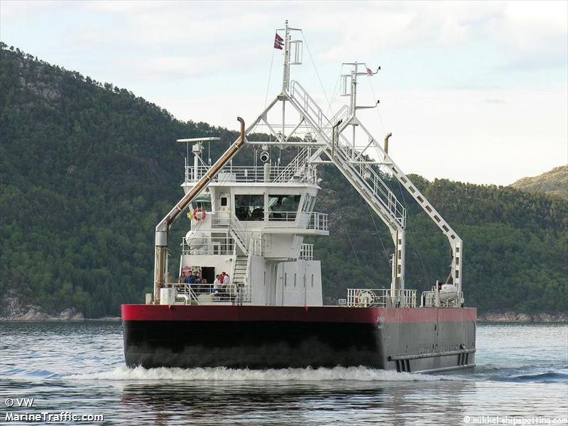 oernes (Passenger/Ro-Ro Cargo Ship) - IMO 9081942, MMSI 257292000, Call Sign LLHR under the flag of Norway