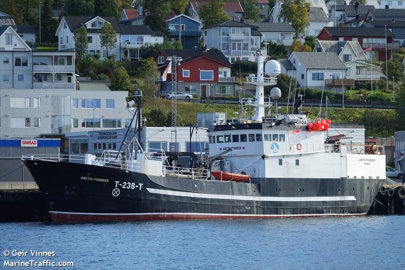 arctic pioneer (Fishing Vessel) - IMO 6808533, MMSI 258205000, Call Sign LDQA under the flag of Norway