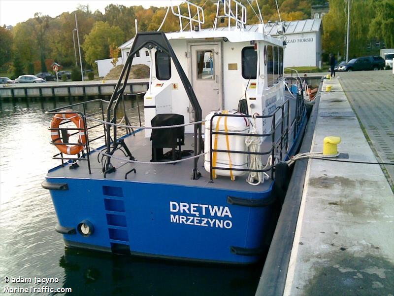 dretwa (Tug) - IMO , MMSI 261031140 under the flag of Poland