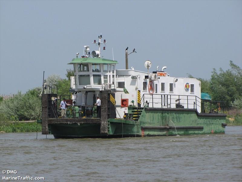 compact (Cargo ship) - IMO , MMSI 264162682, Call Sign YP2682 under the flag of Romania