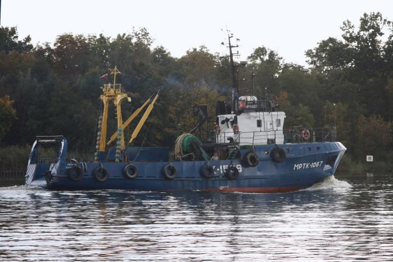 mrtk-1067 (Fishing Vessel) - IMO 8897435, MMSI 273319360 under the flag of Russia