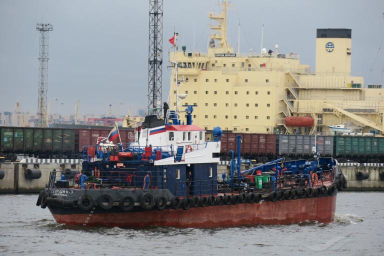 sborshchik-3 (Tanker) - IMO , MMSI 273433260, Call Sign UAOG under the flag of Russia