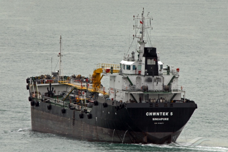 chwntek 5 (Bunkering Tanker) - IMO 9536674, MMSI 565472000, Call Sign 9V8046 under the flag of Singapore