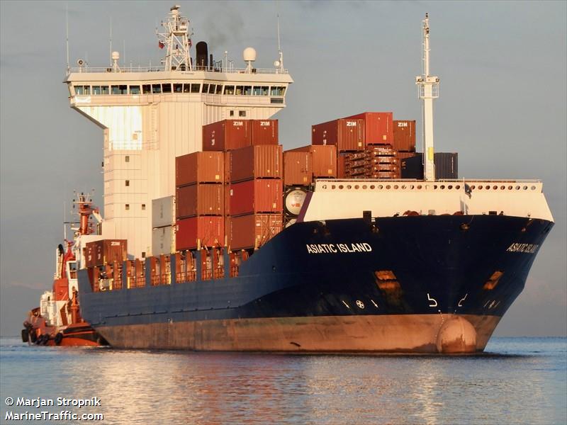 asiatic island (Container Ship) - IMO 9366483, MMSI 565654000, Call Sign 9V3933 under the flag of Singapore