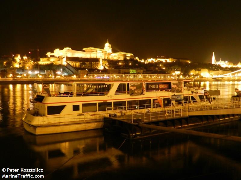 wien (Passenger ship) - IMO , MMSI 203999426, Call Sign OED3050 under the flag of Austria