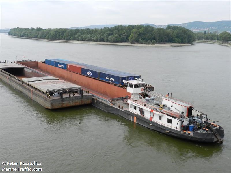 herzogenburg (Cargo ship) - IMO , MMSI 211431120, Call Sign DC7060 under the flag of Germany