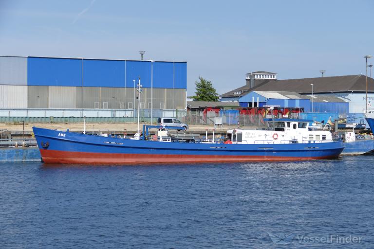 aue (Tanker) - IMO , MMSI 211812980, Call Sign DA2286 under the flag of Germany