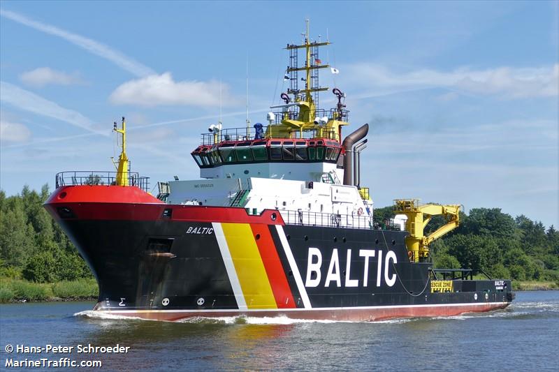 baltic (Tug) - IMO 9556026, MMSI 218413000, Call Sign DGWJ2 under the flag of Germany