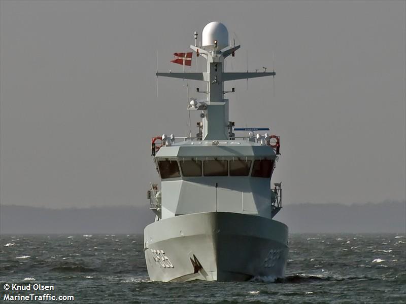 dnk navy patrol p525 (Military ops) - IMO , MMSI 220436000, Call Sign OVFF under the flag of Denmark