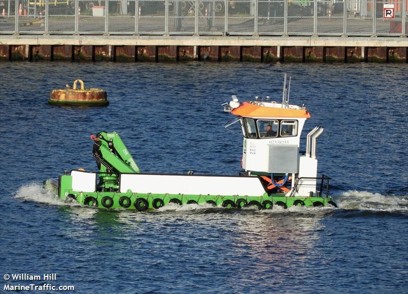 feniks (Dredging or UW ops) - IMO , MMSI 244058183, Call Sign PF9664 under the flag of Netherlands