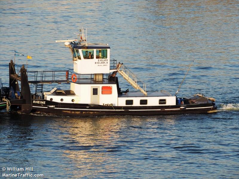 reijmer pannerden (Dredging or UW ops) - IMO , MMSI 244670557, Call Sign PD5698 under the flag of Netherlands