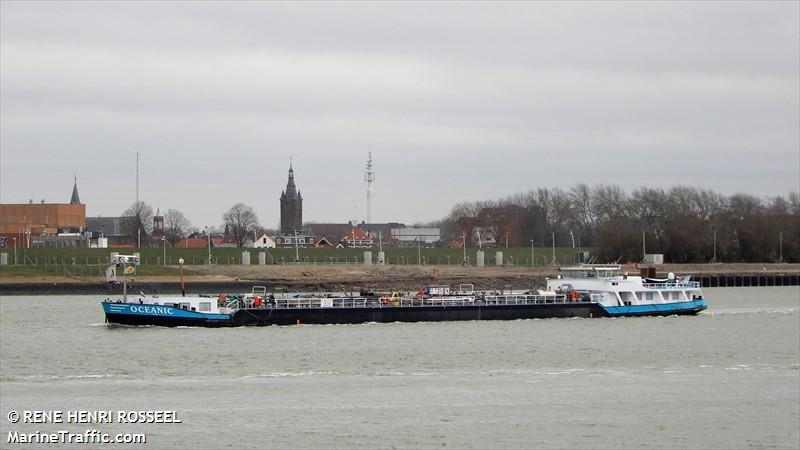 oceanic (Other type) - IMO , MMSI 244690469, Call Sign 0600377 under the flag of Netherlands