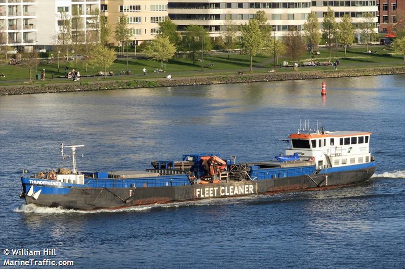 thunderbird 1 (WIG) - IMO , MMSI 244810809, Call Sign PA6621 under the flag of Netherlands