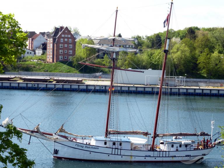 flying dutchman (Sailing Vessel) - IMO 8434312, MMSI 246277000, Call Sign PIAK under the flag of Netherlands