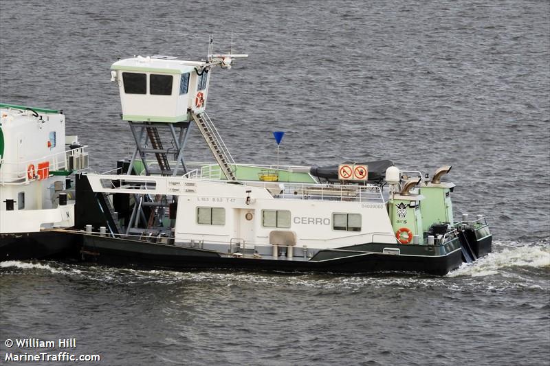 gillis (Cargo ship) - IMO , MMSI 269057656, Call Sign HE7656 under the flag of Switzerland