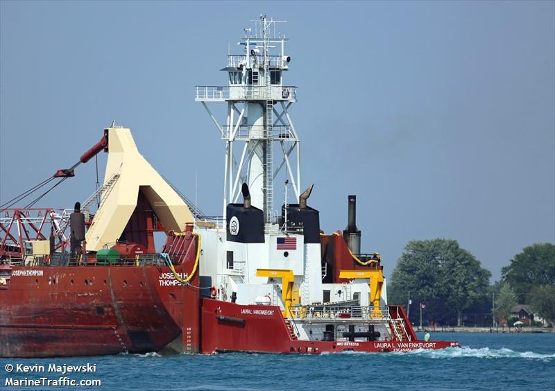 laura l vanenkevort (Pusher Tug) - IMO 8875310, MMSI 303457000, Call Sign WDK6830 under the flag of Alaska