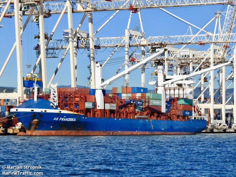 as franziska (Container Ship) - IMO 9295517, MMSI 305213000, Call Sign V2DH3 under the flag of Antigua & Barbuda