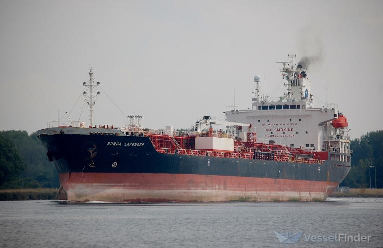 bunga lavender (Chemical/Oil Products Tanker) - IMO 9542130, MMSI 352480000, Call Sign 3FFE6 under the flag of Panama
