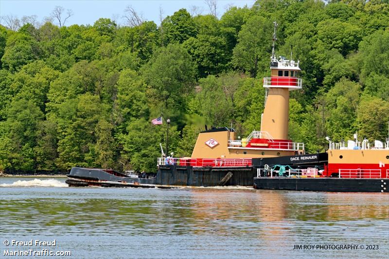 dace reinauer (Pusher Tug) - IMO 8993368, MMSI 366238710, Call Sign WCW8843 under the flag of United States (USA)