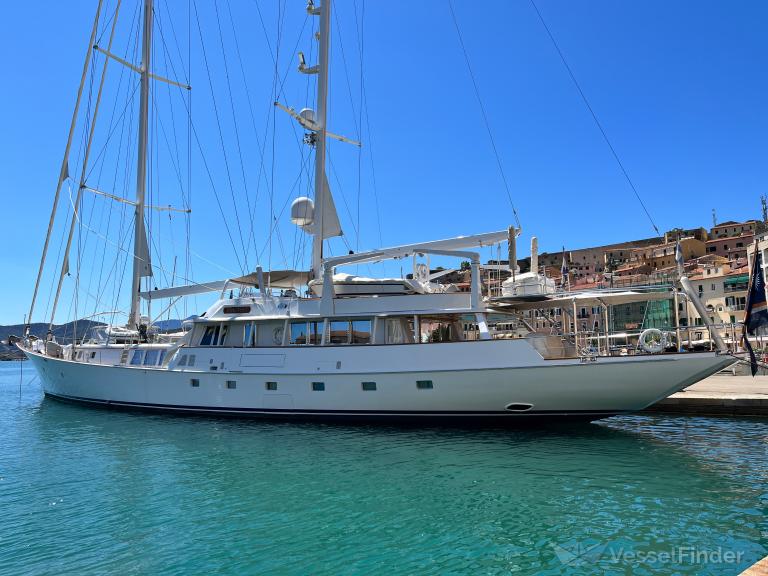 mikado (Sailing vessel) - IMO , MMSI 538070373, Call Sign V7MO5 under the flag of Marshall Islands