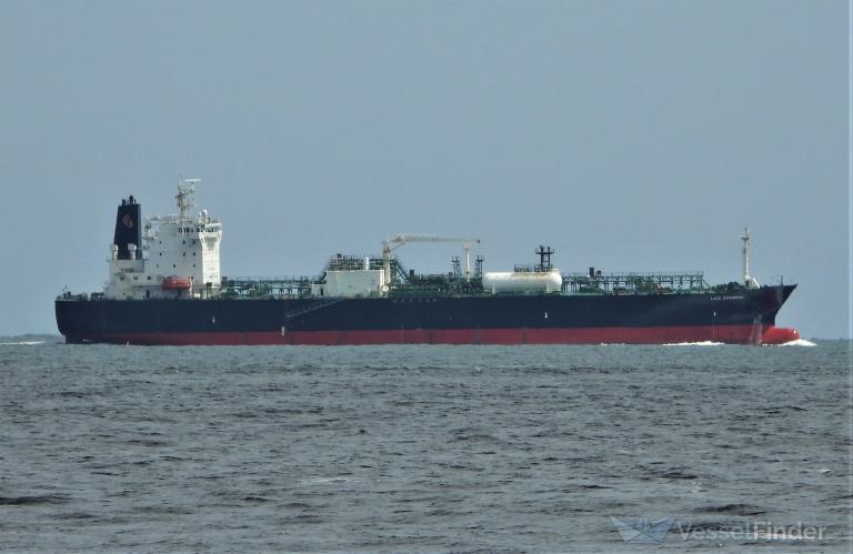 leo sunrise (LPG Tanker) - IMO 9678525, MMSI 565099000, Call Sign 9V2622 under the flag of Singapore