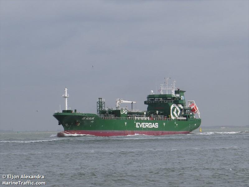 js alular (LPG Tanker) - IMO 9578012, MMSI 566660000, Call Sign 9V9995 under the flag of Singapore