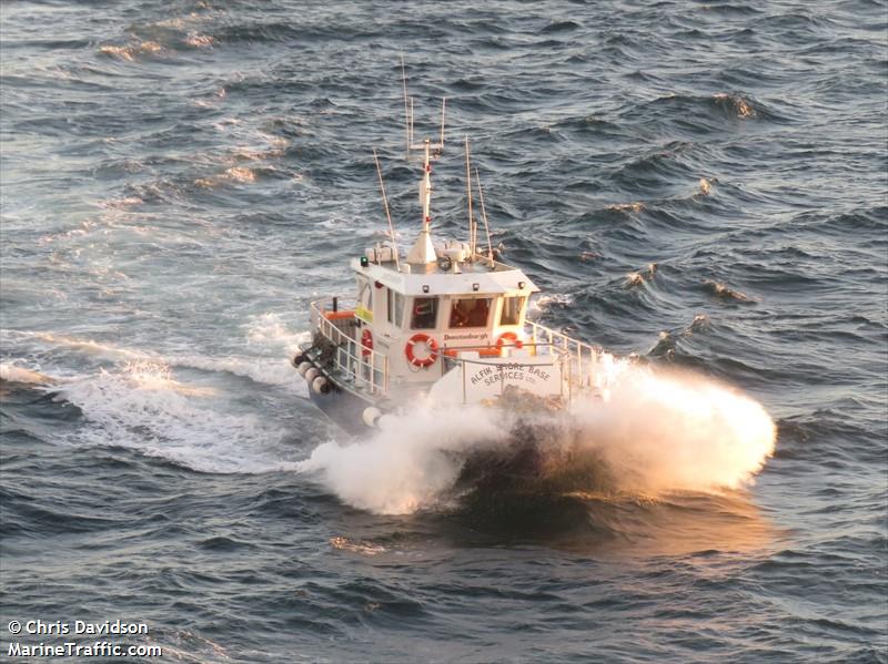 dunstanburgh (Passenger ship) - IMO , MMSI 235079165, Call Sign MPPN4 under the flag of United Kingdom (UK)