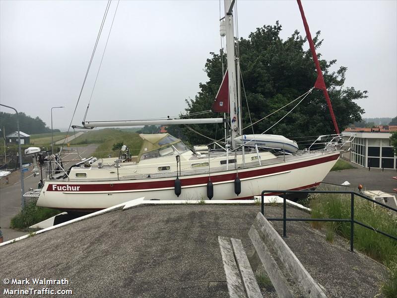 fuchur (Sailing vessel) - IMO , MMSI 211630880, Call Sign DG8038 under the flag of Germany