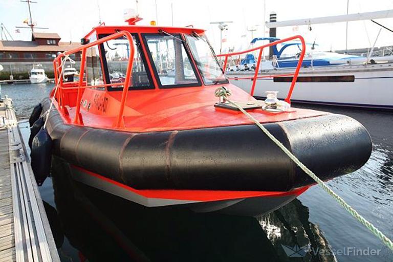 rosega (Dredging or UW ops) - IMO , MMSI 224232190, Call Sign EB2368 under the flag of Spain