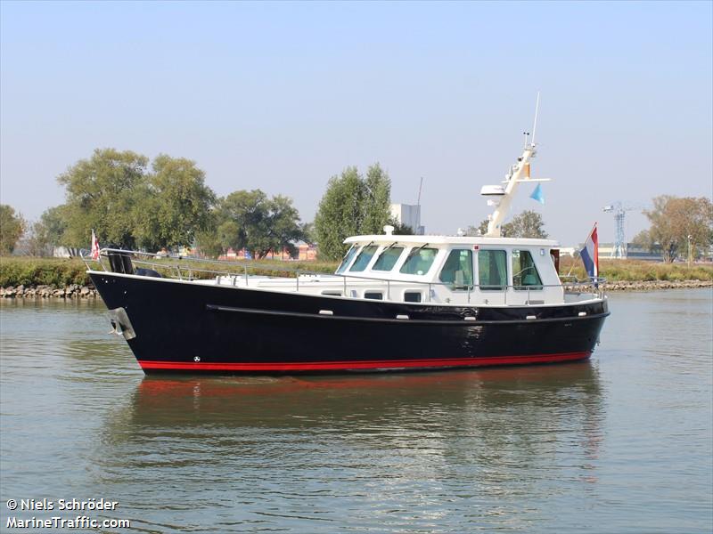 vagebond (Pleasure craft) - IMO , MMSI 244025284, Call Sign PG5973 under the flag of Netherlands