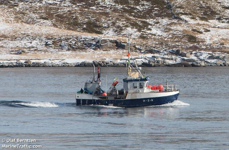 midtholm (Fishing vessel) - IMO , MMSI 257195840, Call Sign LK8838 under the flag of Norway
