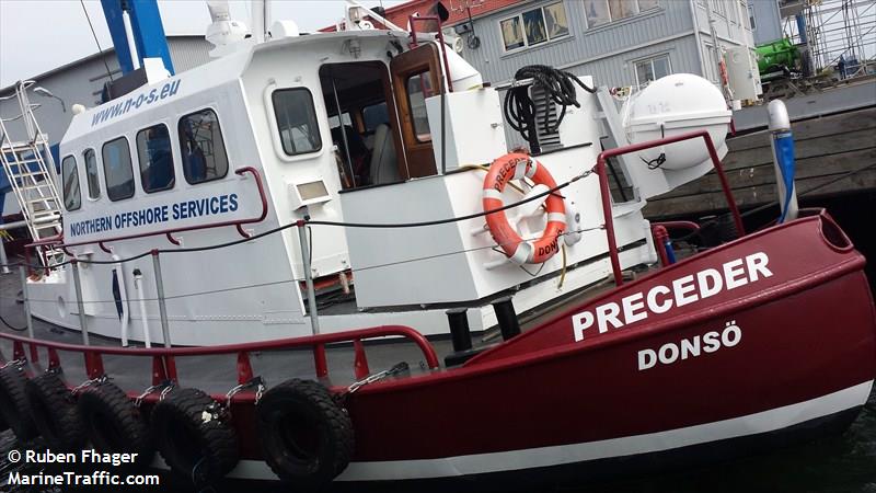 preceder (Tug) - IMO , MMSI 265709030, Call Sign SCRH under the flag of Sweden