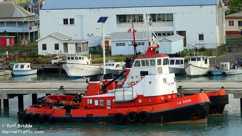 la dani (Tug) - IMO , MMSI 325610000, Call Sign J7CL6 under the flag of Dominica