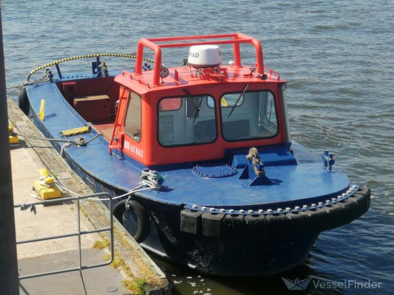 tk 5 (Diving ops) - IMO , MMSI 211420640, Call Sign DC6435 under the flag of Germany