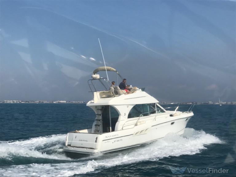 mako (Pleasure craft) - IMO , MMSI 227725880, Call Sign FGF4826 under the flag of France