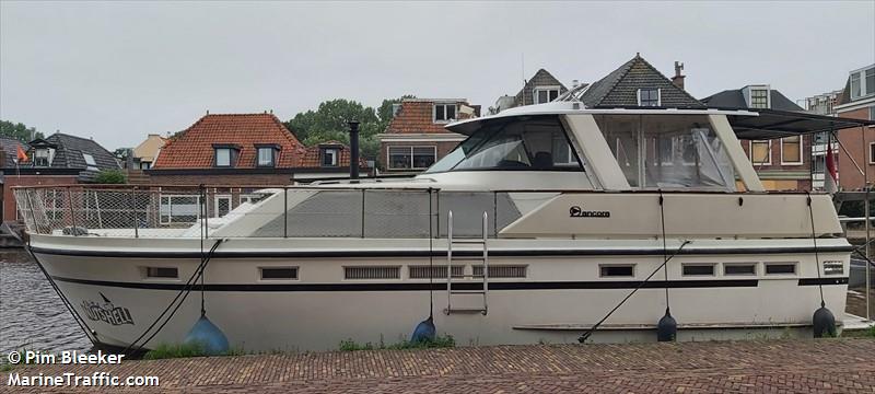 nutshell (Pleasure craft) - IMO , MMSI 244810651, Call Sign PI9252 under the flag of Netherlands