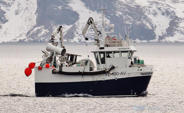 ah senior (Fishing vessel) - IMO , MMSI 258002490, Call Sign LH4424 under the flag of Norway