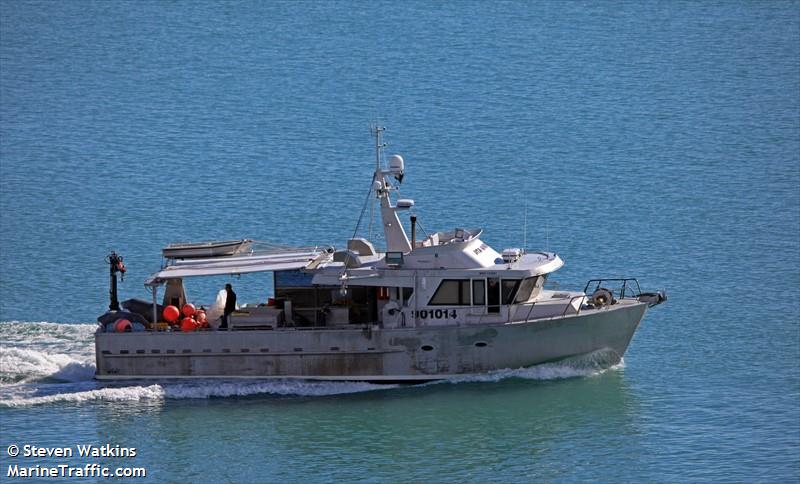 ata whenua (Pleasure craft) - IMO , MMSI 512007209, Call Sign ZMT8405 under the flag of New Zealand