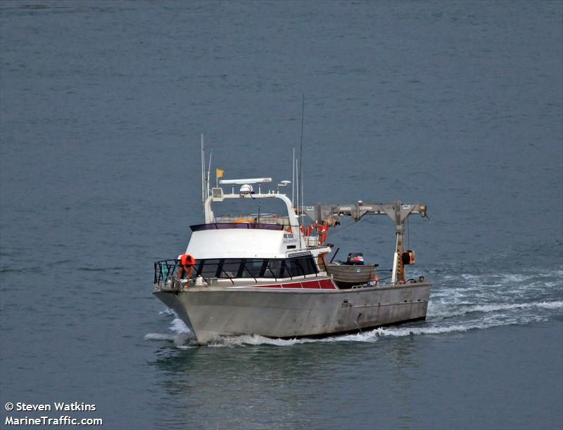 soul commitment (Dredging or UW ops) - IMO , MMSI 512009485, Call Sign ZMX3832 under the flag of New Zealand