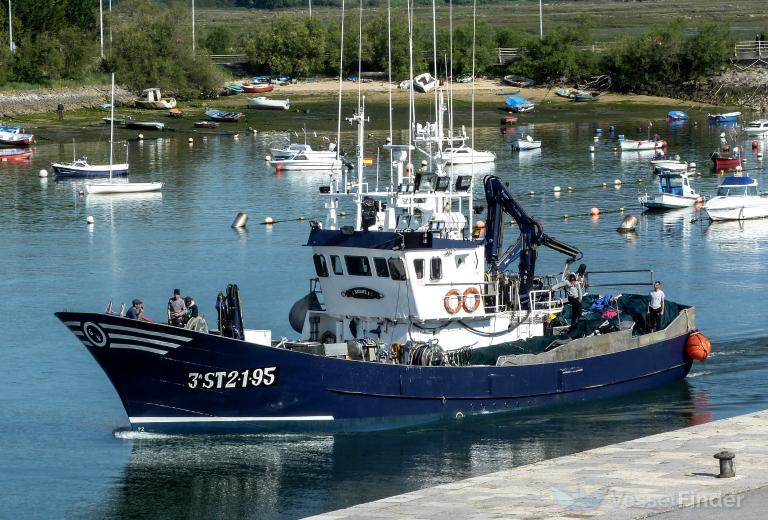 argote dos (Fishing vessel) - IMO , MMSI 224093330, Call Sign EA4580 under the flag of Spain