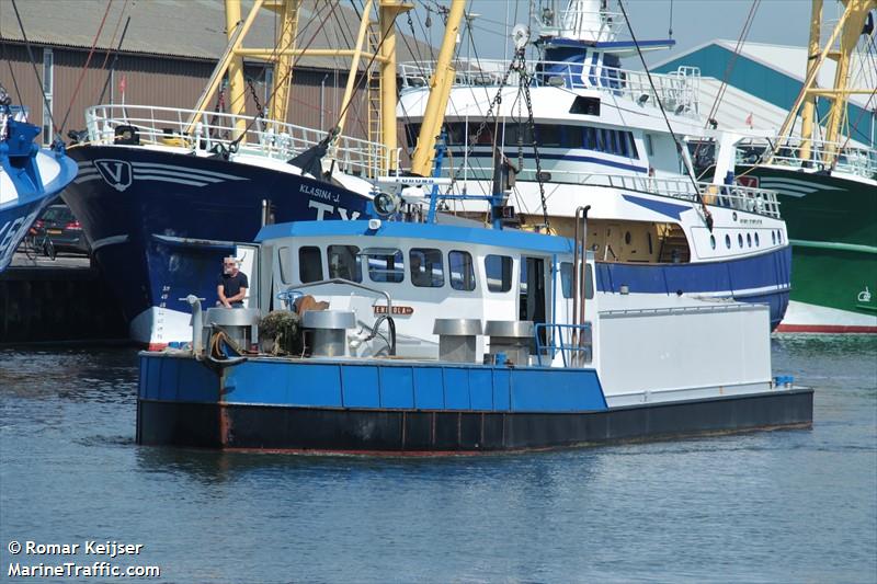 arenicola (Fishing vessel) - IMO , MMSI 244700101, Call Sign PB2785 under the flag of Netherlands