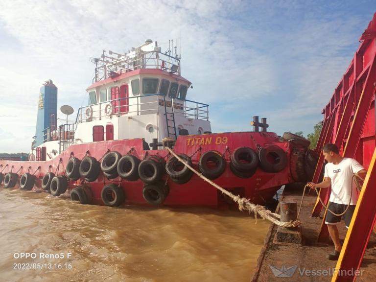 tb titan 09 (Tug) - IMO , MMSI 525012347, Call Sign YDA3596 under the flag of Indonesia