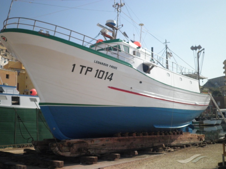 leonardo padre (Fishing vessel) - IMO , MMSI 247142320, Call Sign IPGT under the flag of Italy