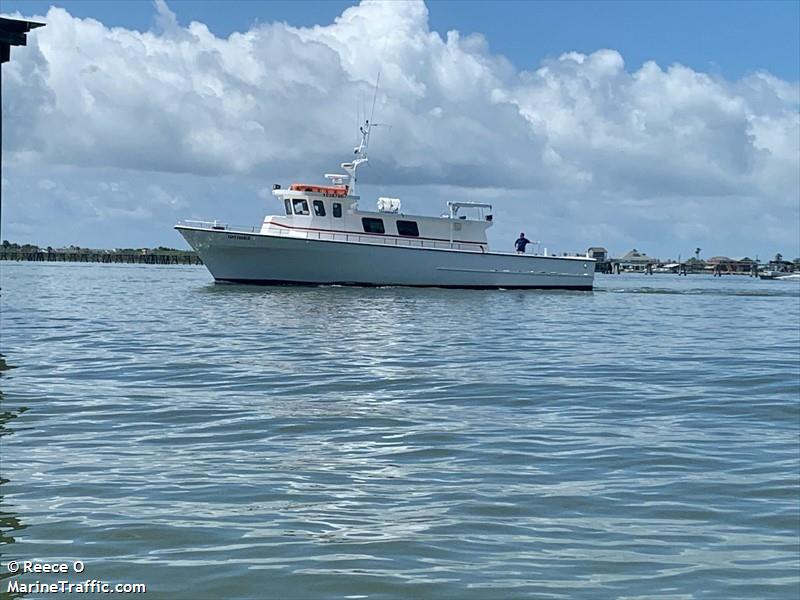 capt. charlie (Fishing vessel) - IMO , MMSI 366816810, Call Sign WAFH under the flag of United States (USA)