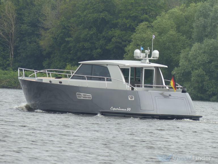 experience (Pleasure craft) - IMO , MMSI 211665070, Call Sign DC8062 under the flag of Germany