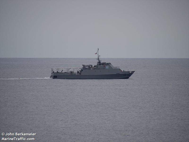 ydt-18 (Military ops) - IMO , MMSI 338124026 under the flag of USA