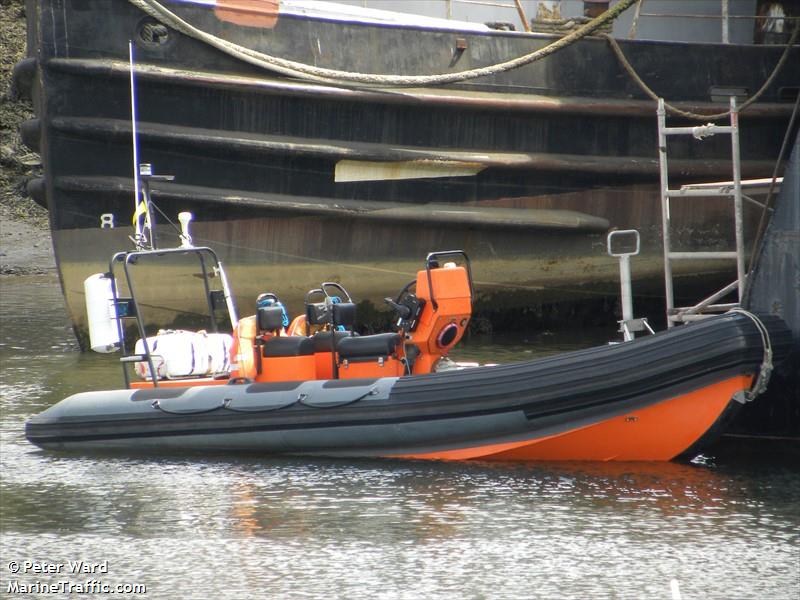 bravo 1 (Law enforcment) - IMO , MMSI 235097318, Call Sign 2GGZ6 under the flag of United Kingdom (UK)