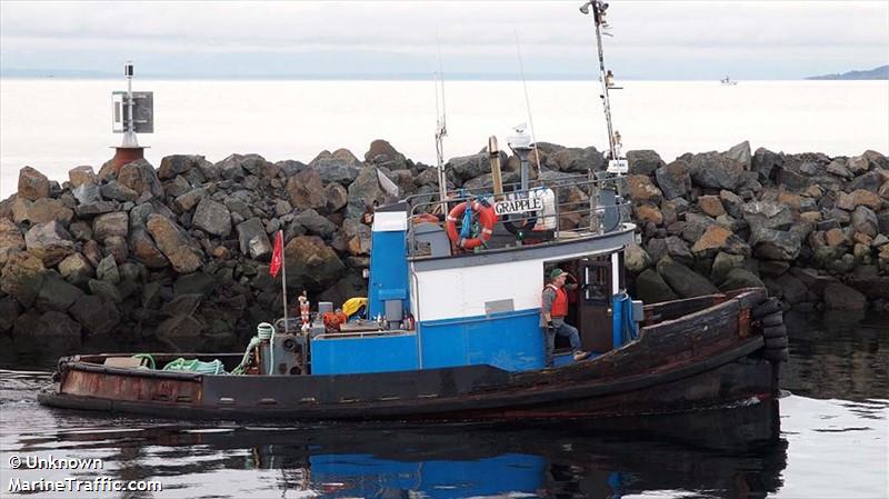 grapple (Tug) - IMO , MMSI 316040584, Call Sign VY9372 under the flag of Canada